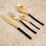 סט סכו״ם 24 יח׳ זהב מט ידית שחורה