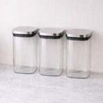 סט 3 צנצנות מרבועות זכוכית אפורה מכסה נירוסטה 1.5 ל׳