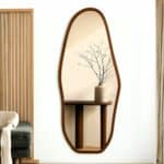 מראה קמילה אמורפית עץ אגוז