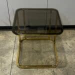 נשכן זכוכית מושחרת רגל זהב