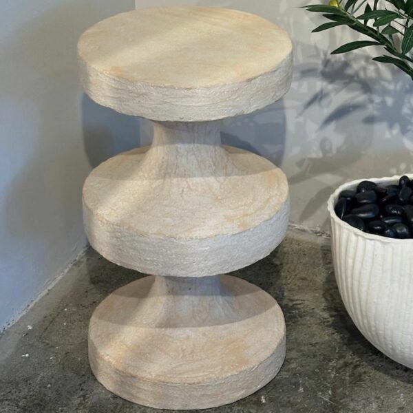 שולחן צד דמוי טרוונטין גבוהה